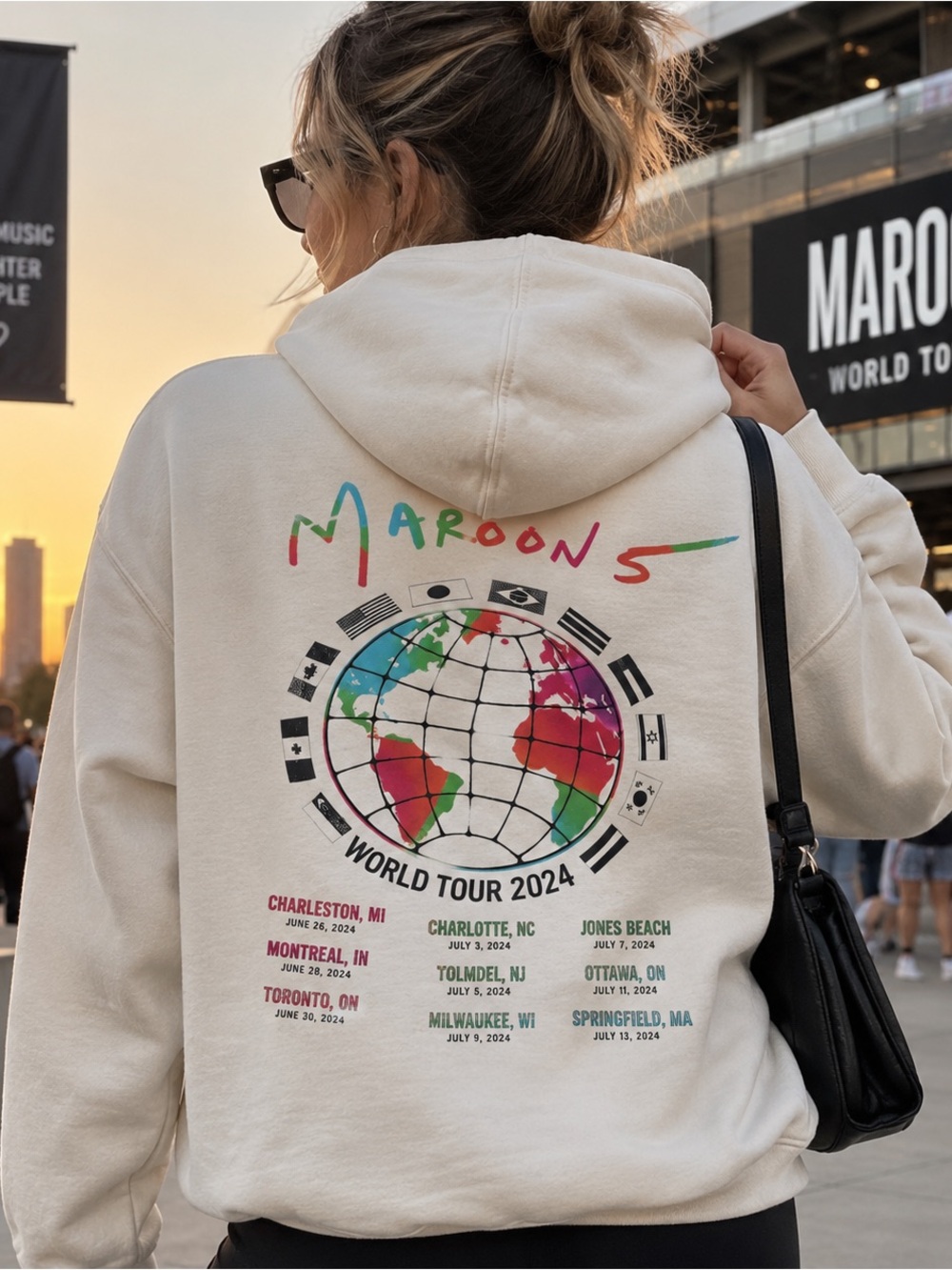 Maroon 5 World Tour 2024 Hoodie Large Cream Concert Pullover Graphic Sweatshirt